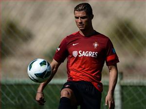 Cả thế giới lại nháo nhào vì Ronaldo