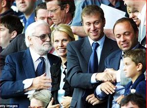Chelsea & Abramovich: Cuộc cách mạng Nga đã phá hỏng bóng đá Anh?