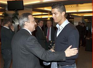 Đối thoại với Perez - Kỳ I: Không có chuyện bán Ronaldo để mua Messi