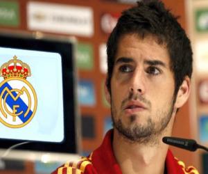 Ronaldo không hạnh phúc vì Isco?