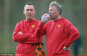 Chia tay Man Utd, Meulensteen về dẫn dắt Wigan?