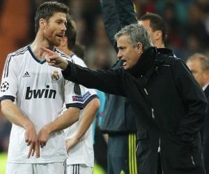 Mourinho lôi kéo ba cậu học trò cũ về Chelsea