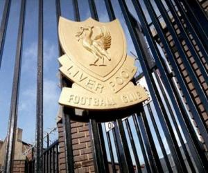 Liverpool bác bỏ tin đồn sắp bị rao bán