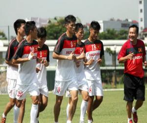 Trần Mạnh Dũng và Lê Công Vinh: 2 lần cởi áo, 2 nửa buồn vui