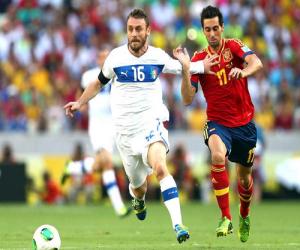 Sau Confed Cup, De Rossi “chuồn” sang M.U?