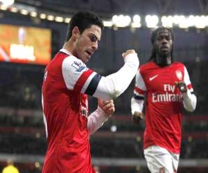 Các đài Việt Nam bất đồng chuyện phát sóng trận Arsenal