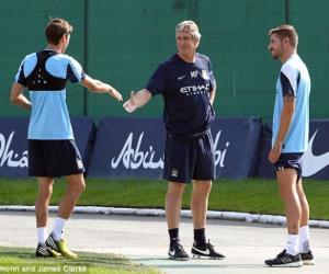 Kompany hết lời ca ngợi HLV Pellegrini