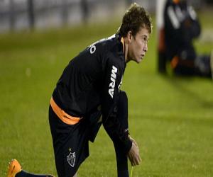 Bernard phủ nhận chuyện gia nhập Arsenal