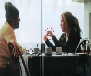 Aguero tranh thủ đính hôn trước mùa giải