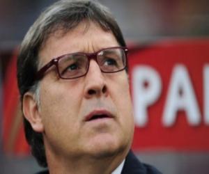 Hồ sơ tân HLV trưởng Martino: Đã từng thất bại trước Barcelona