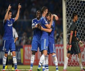 Vì tiền, Chelsea sẵn sàng làm gánh xiếc rong