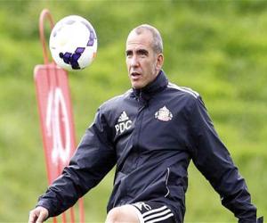 Di Canio thiết quân luật ở Sunderland