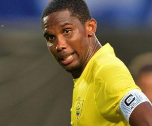 Đại gia dầu mỏ đè Chelsea khi đấu giá Eto'o