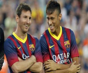 Neymar càng lúc càng ngưỡng mộ Messi