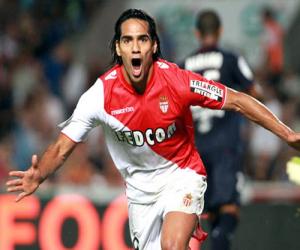 Real Madrid: Perez từ chối Falcao vì khát khao mua Bale