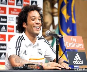 Marcelo tỏa sáng: Roberto Carlos thứ 2 của Real Madrid