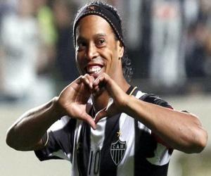 Ronaldinho đã tìm thấy tình yêu đích thực?