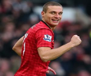 Nemanja Vidic tiết lộ suýt là người của Liverpool
