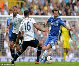 Steaua - Chelsea: Không dùng Mata thì chết