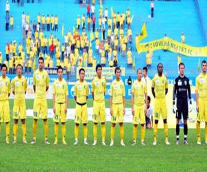 V.League 2013 và những “chuyện lạ”