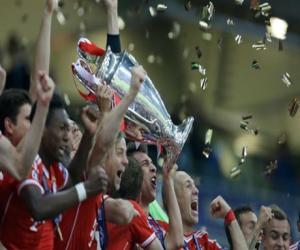 Kahn: Thời vàng son của Barca đã hết