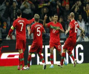 Ronaldo và Nani cùng “tiếc nuối” khi Coentrao không thể gia nhập Man United