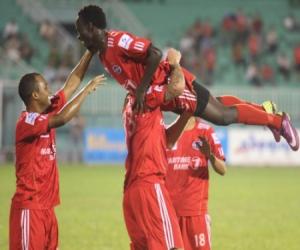 Yên ả thị trường chuyển nhượng ở V-League