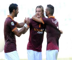 Roma hạ Lazio: Derby trong hương vị Roma