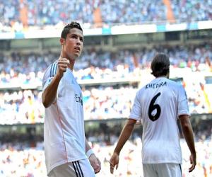 Hàng công Real Madrid: Dưới bóng quyền lực của Ronaldo