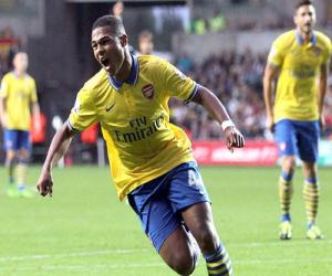 Arsenal cô đơn ở ngôi đầu: Pháo rền trên đỉnh!