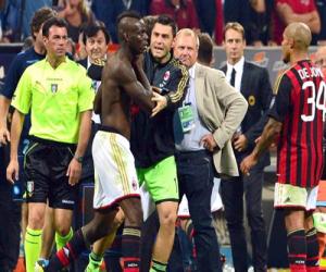 Balotelli bị treo giò 3 trận: Quả bom lại phát nổ!