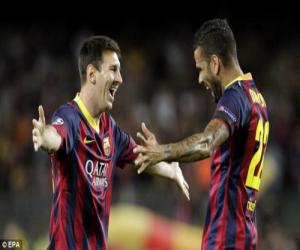 Messi đáp trả Ronaldo, Barca nhàn nhã huỷ diệt Ajax
