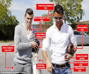 Ronaldo cố tình dìm hàng Bale trong ngày trở lại Real?
