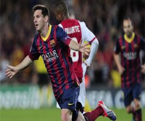 Messi không quan tâm đến kỷ lục của Raul