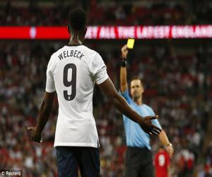 Đội tuyển Anh khủng hoảng nghiêm trọng ở hàng công