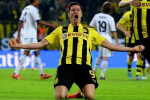 Robert Lewandowski: Sao không phải là M.U?