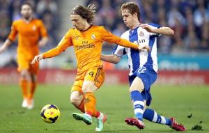 Người hùng thầm lặng ở Real Madrid: Từ tệ hại nhất, Luka Modric đã trở thành người xuất sắc nhất