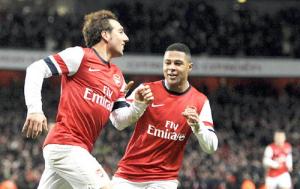 Arsenal: Thua các trận lớn, vẫn vô địch?