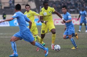 Công Vinh mờ nhạt, SL Nghệ An thua Thanh Hóa trên sân nhà