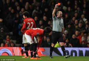 M.U: Khi Old Trafford không còn là điểm tựa…