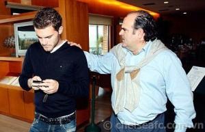 Juan Mata - cầu thủ ham học