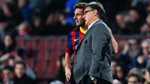 Messi háo hức đá với Atletico, Martino bảo... chưa chắc