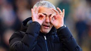 Mourinhho chưa xuất sắc, Chelsea vẫn đỉnh!
