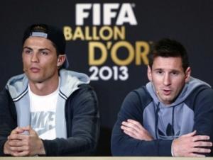 Buffon: “Dù có giành QBV, Ronaldo vẫn kém phân Messi”
