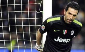 Hậu phương Juventus: Điểm tựa Gianluigi Buffon