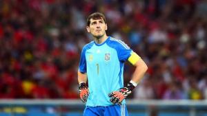 Từ La Roja đến Real Madrid: Casillas chưa hết thời