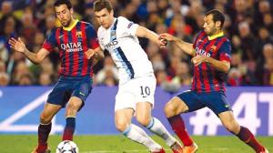 Barca trước thềm El Clasico: Mascherano và phương án “doppio-pivote”