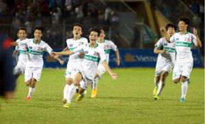 Phát sốt với ca khúc Chắc ai đó sẽ về phiên bản bóng đá