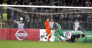 Điểm yếu của Real: Bao giờ biết chống phạt góc?