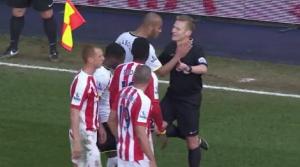 Những tình huống hài hước vòng 11 Premier League 2014/2015